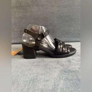 Frye & Co Women’s Westmont Black Woven Ankle Strap Block Heel Sandals SZ 10M New